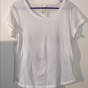 Basic white tee